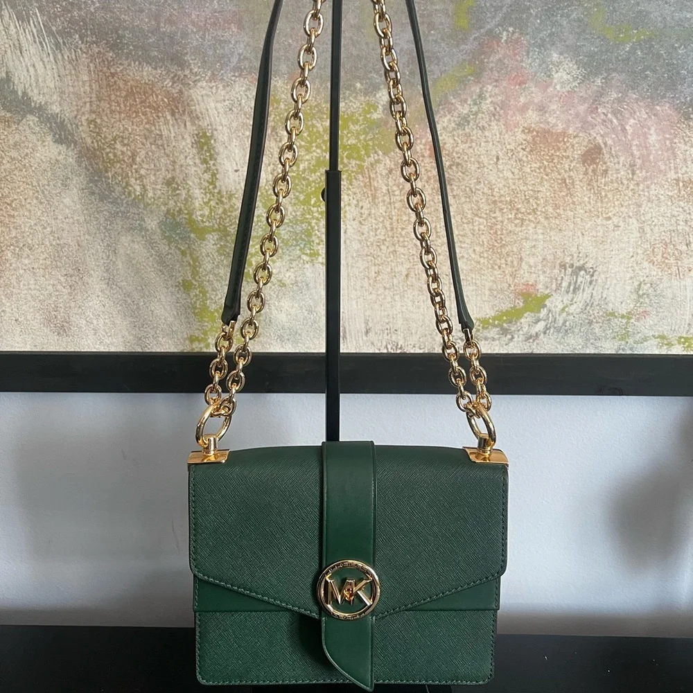 MICHAEL KORS
Greenwich Small Saffiano Leather Crossbody Bag - Picture 5 of 10